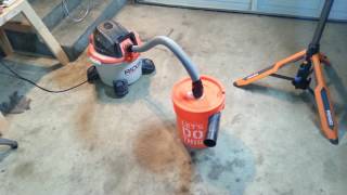 DIY Dust CollectorSeparator home made in less than 20 minutes with a bucket and spare vacuum parts [upl. by Ymaral]