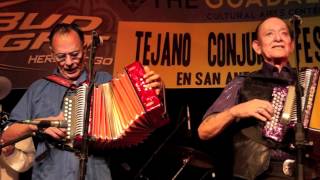 Flaco Jimenez and Santiago Jimenez performing together for the 1st time in 32 years [upl. by Ilyse]